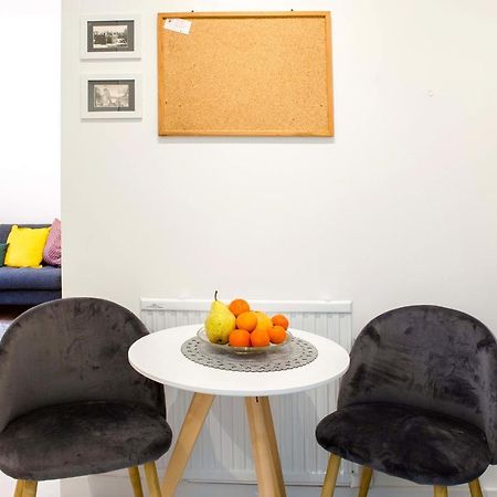 Cosy Apartment クラクフ エクステリア 写真